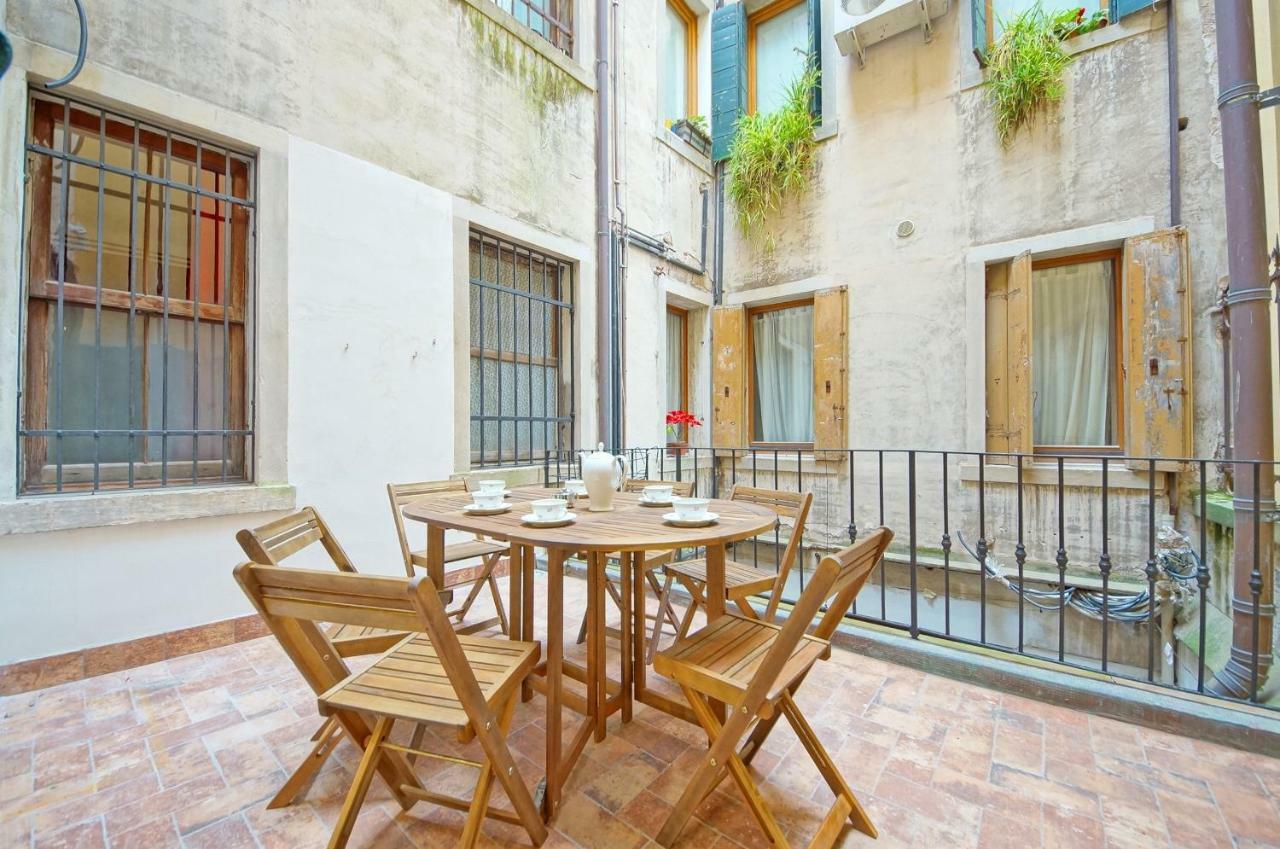 Dolcevita Apartments N 373 Venedig Eksteriør billede